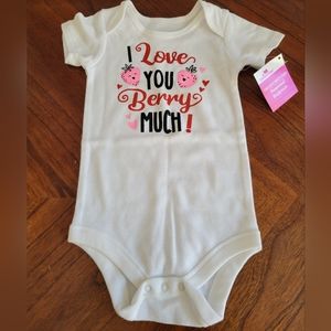 Valentine Onsie!❤️💕 Size 12 Months. *New*